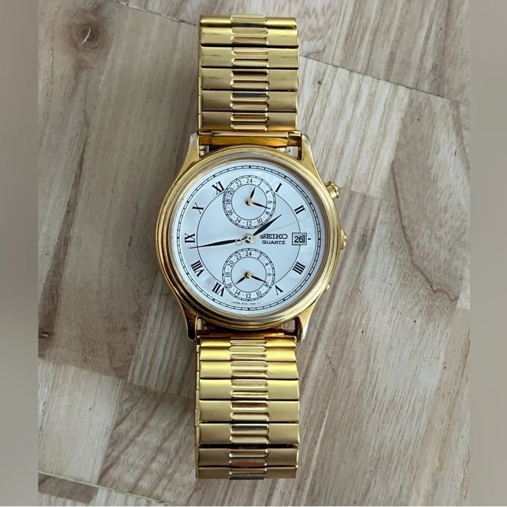 Seiko Ultra Rare 3-Time Zone Vintage Men’s Watch White Pearl Dial Date & Works